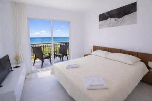 Luxury Oceanfront Duplex Penthouse