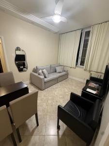 SantAnas Copacabana Apartment