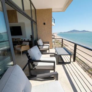 Kocoy Oceanfront condo in Punta Peninsula