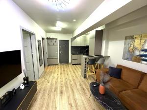 Fly & Stay Otopeni Airport - Self Check-in