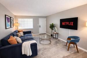 Cozy 1BR Birmingham Retreat with Parking Near Downtown
