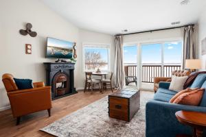 Stateroom 322 Beachfront Condo Downtown Tart Trail