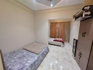 شقة 145م عالبحر مباشرا سيدى بشر 5طابا