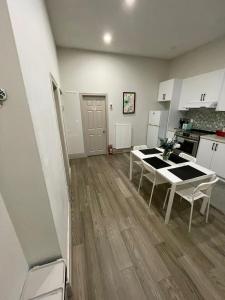 Early Bird FIFA Tourists Stay- Best Price Guarantee-Free Wifi