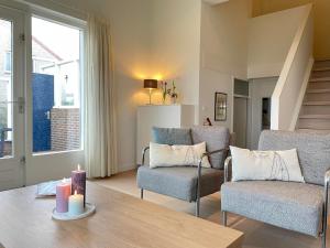 Frisian Water Villa for Six