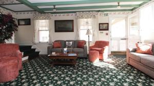Saltwood House 4 Bedroom