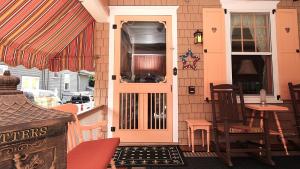 Saltwood House 4 Bedroom