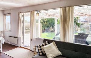 Nice Home In Faxe Ladeplads With Wifi