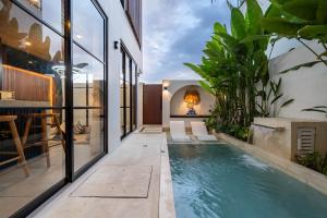 Villa Sevu 4 - Compact 3BR Villa with Private Pool and Rooftop with Plunge Pool