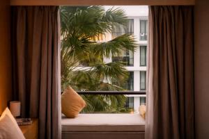 Suite Mareno 1BR Pools Shuttle to Nai Harn