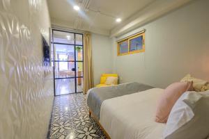 INDEPENDENCIA 1 - Beautiful Apt Petfriendly - 1 Block to Zocalo