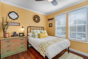 Heart Of Healdsburg - Wine Tastings Included