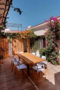 HIDALGO 3 · Group Stay 2 Blocks from Zócalo