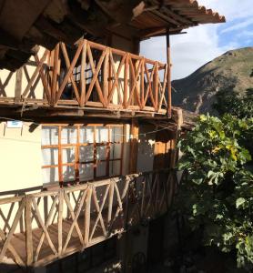 Los Laureles Sacred valley