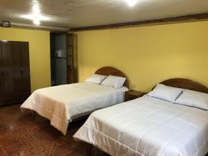 Los Laureles Sacred valley