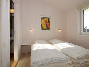 4 person holiday home in GROEMITZ