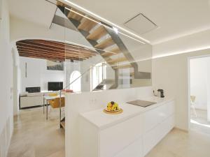 Modern Mansion in Petra with Pool