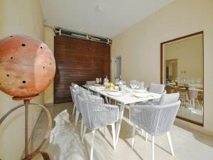 Modern Mansion in Petra with Pool