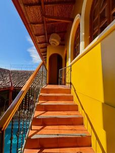 Private Pool Colonial Home in Granada