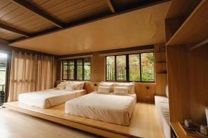 150 Peakway Mountain Resort