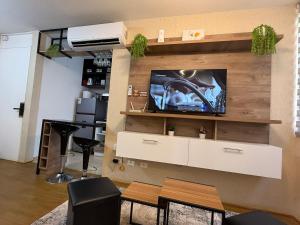 Depa con Aire Acondicionado - Ejecutivos o Parejas - Muy Cerca a Real Plaza