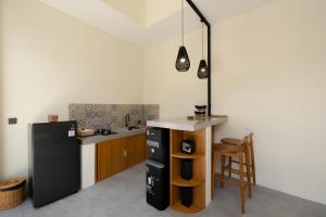 V1- 1BR with Living room- close to beach - restaurant