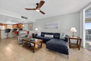 Coastal Daydream At White Surf