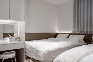 302JHBlossomStayJeonpo