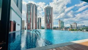 Chambers Residence By ZAM City Tour