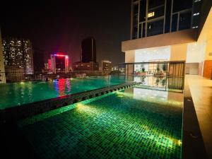 Chambers Residence By ZAM City Tour