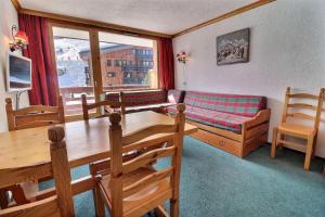 Résidence Plein Soleil - APPARTEMENT ENSOLEILLE, TV DANS LE SALON ET LA CHAMBRE MAE-7612