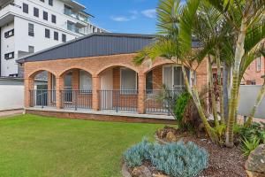 Surfside Palms 14