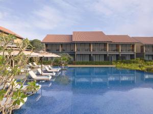 Hilton Hyderabad Genome Valley Resort & Spa