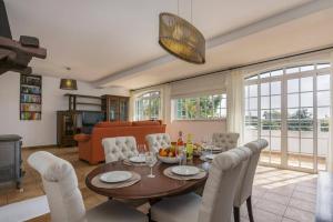 Villa Sawadi by Villa Plus