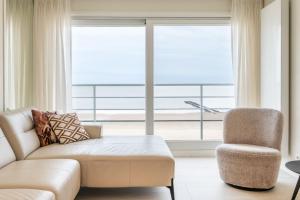 Luxurious flat with unbelievable sea views in Duinbergen