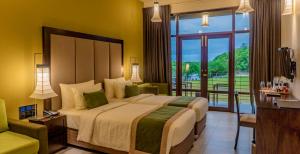 Amora Lagoon Hotel