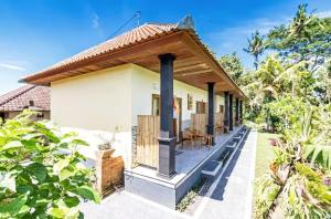 Sari Uma Guest House