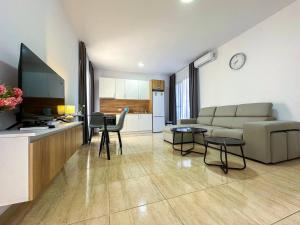 203 Libra Crystal Ksamil Apartment