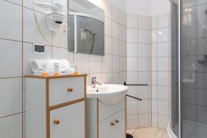 Przytulny Apartament Blisko Plaży by Noclegi Renters