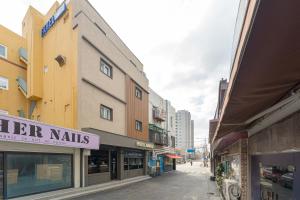 Hotel Amigo Osan Air base Pyeongtaek