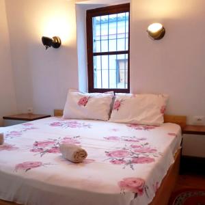 Rise And Shine Rooms Korca
