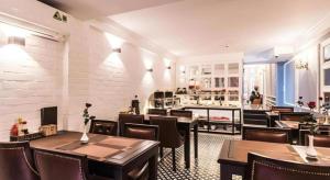 Ha Noi Crystal Pearl Hotel