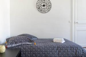 T2 lumineux vue canal proche centre