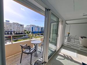 Premium stay with Indoor Pool & parking