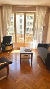 FLC - Direct Old Port - Terace - Clim - 1 Room