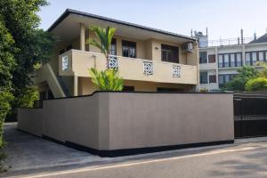 Villa Enchanté - Apartment in Nugegoda 2BR