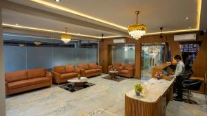 The Blues Hotel Golden Glory, Rajkot