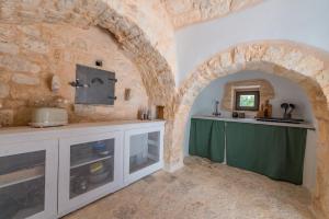 Trulli di Nifra - Authentic Trulli with Private Pool in Monopoli, close to local dining and sea