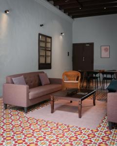 Aayu Heritage - Heritage Home in Stewart Lane