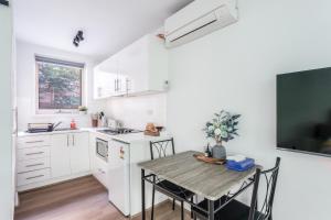 Modern Nomads St Kilda Studio Sanctuary Near Albert Park